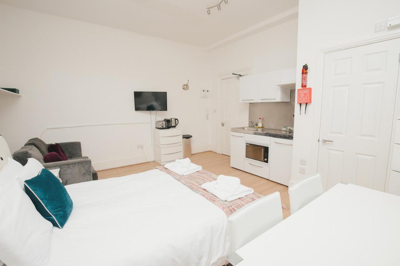 Apartment By Payman Club