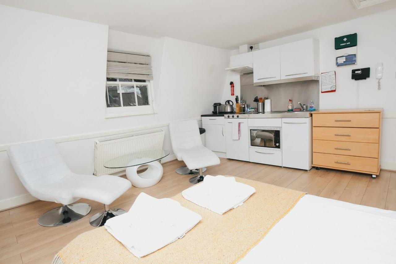 By Payman Club Apartment